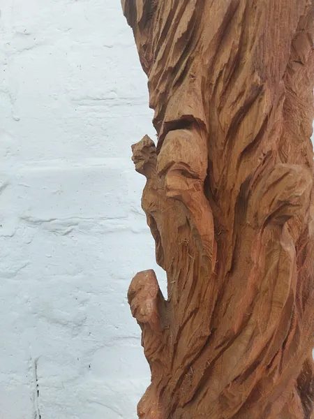 Drifting up — Ansicht 15, Holzskulptur von Stefan Seitz
