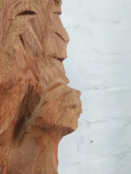 Drifting up — Ansicht 23, Holzskulptur von Stefan Seitz