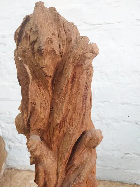 Drifting up — Ansicht 3, Holzskulptur von Stefan Seitz