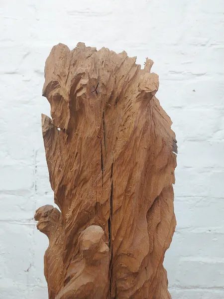 Drifting up — Ansicht 6, Holzskulptur von Stefan Seitz