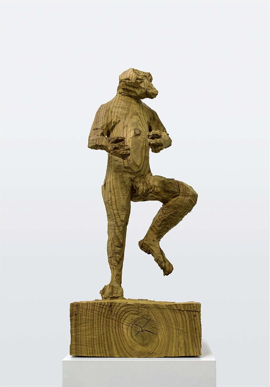 Jolly — Holzskulptur von Stefan Seitz, 2010, Esche, farbig gefasst