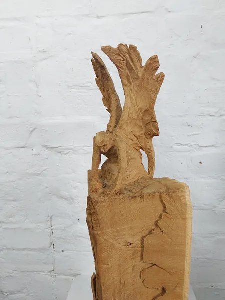 Like to fly — Ansicht 4, Holzskulptur von Stefan Seitz