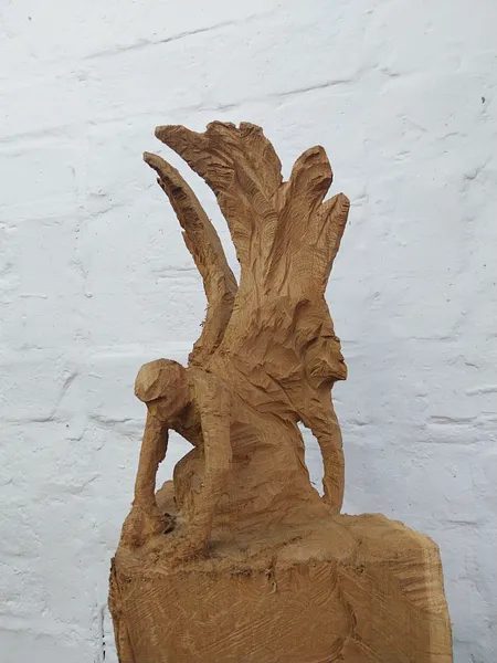 Like to fly — Ansicht 8, Holzskulptur von Stefan Seitz