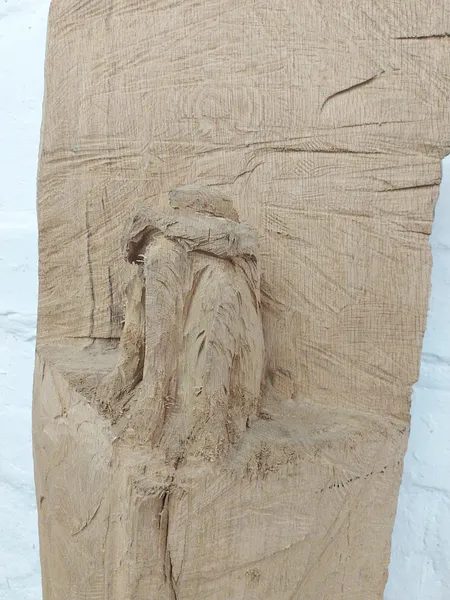 shy. — Vista 8, escultura en madera de Stefan Seitz