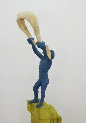 Sigi — View 2, wooden sculpture by Stefan Seitz