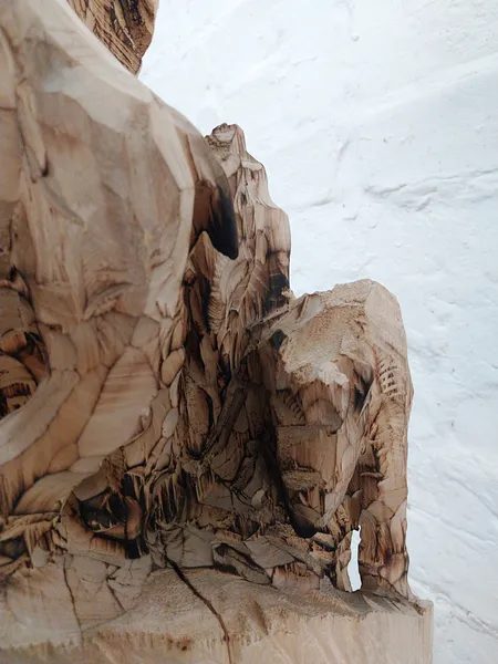 Strömungen — Ansicht 10, Holzskulptur von Stefan Seitz