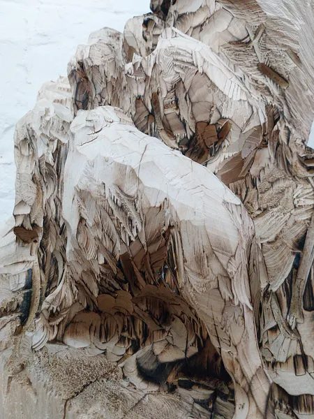 Strömungen — Ansicht 13, Holzskulptur von Stefan Seitz