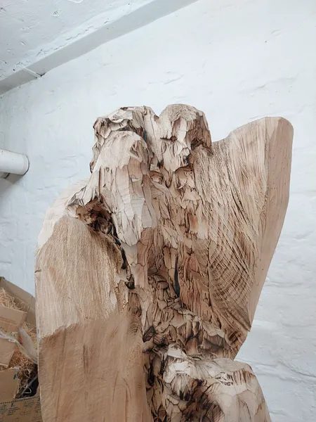 Strömungen — Ansicht 6, Holzskulptur von Stefan Seitz